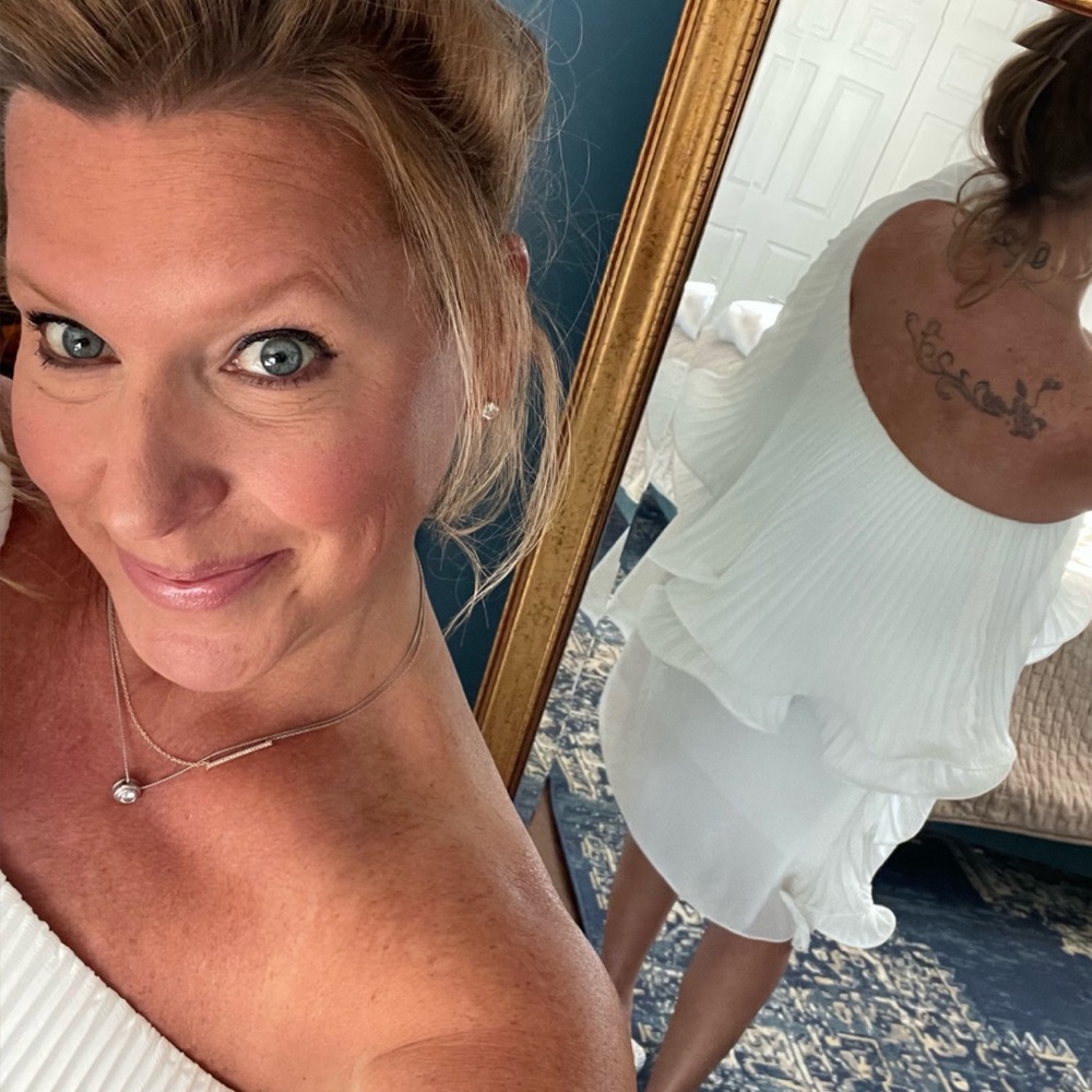 Meet your Posher, Yvonne